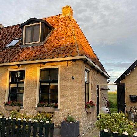 Vakantiehuis In Friesland Voor De Hele Familie Huns Eksteriør bilde